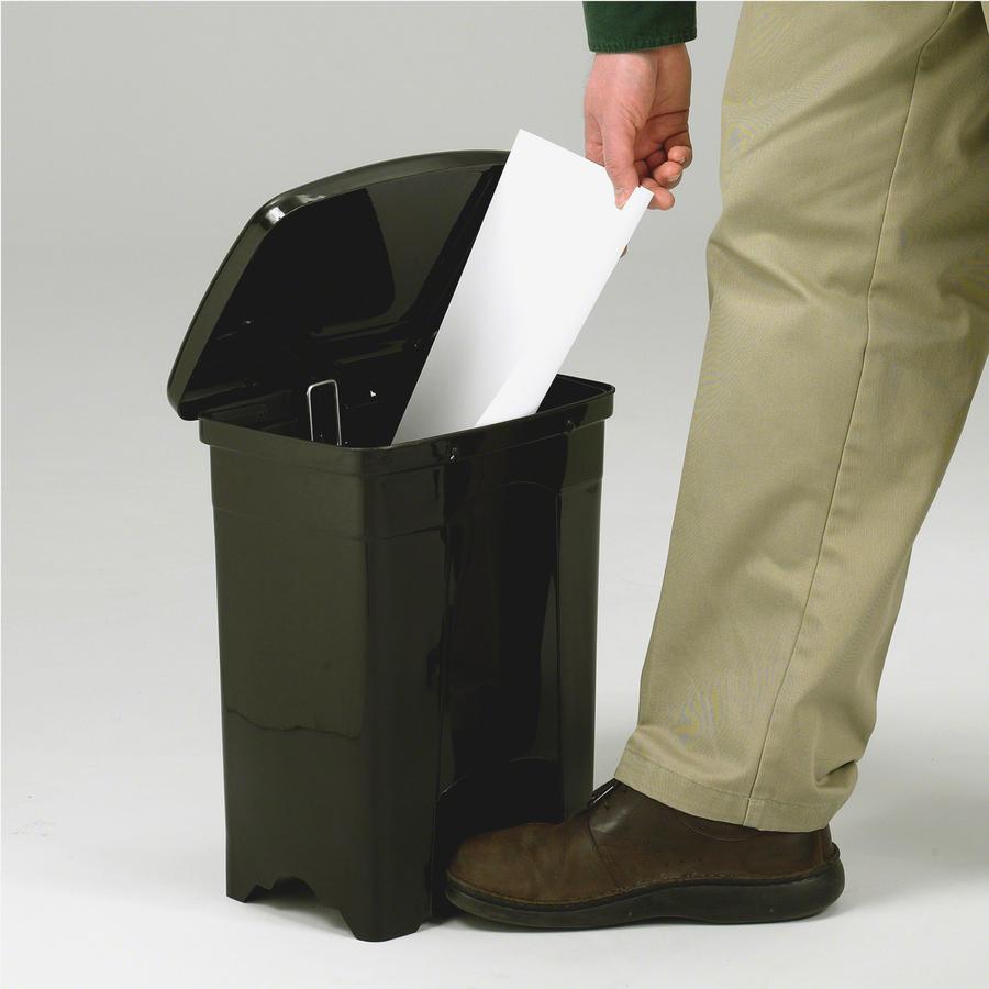 Safco Plastic Step-on 4-Gallon Receptacle - 4 gal Capacity - 15" Height x 12" Width x 10" Depth - Plastic - Black - 1 Each. Picture 3