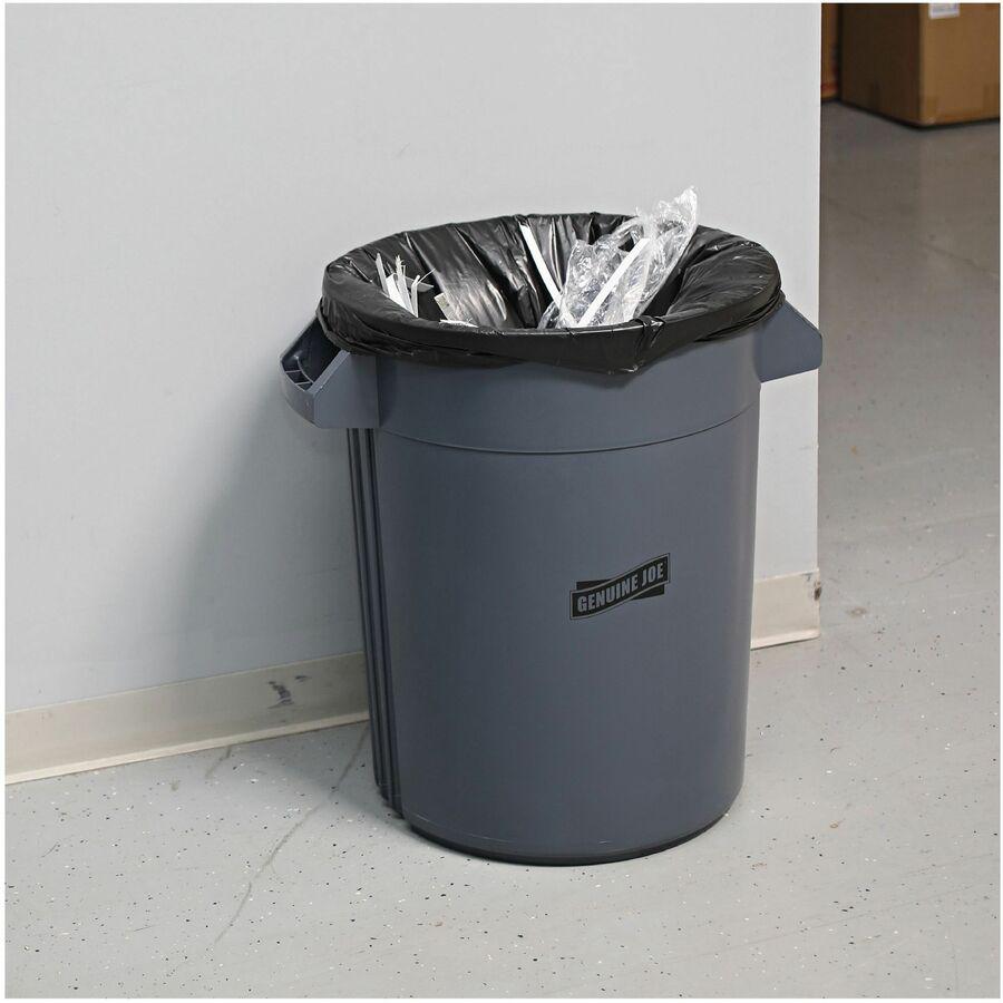Genuine Joe Heavy-Duty Trash Can Liners - Medium Size - 30 gal Capacity - 30" Width x 36" Length - 1.50 mil (38 Micron) Thickness - Low Density - Black - 100/Carton. Picture 2