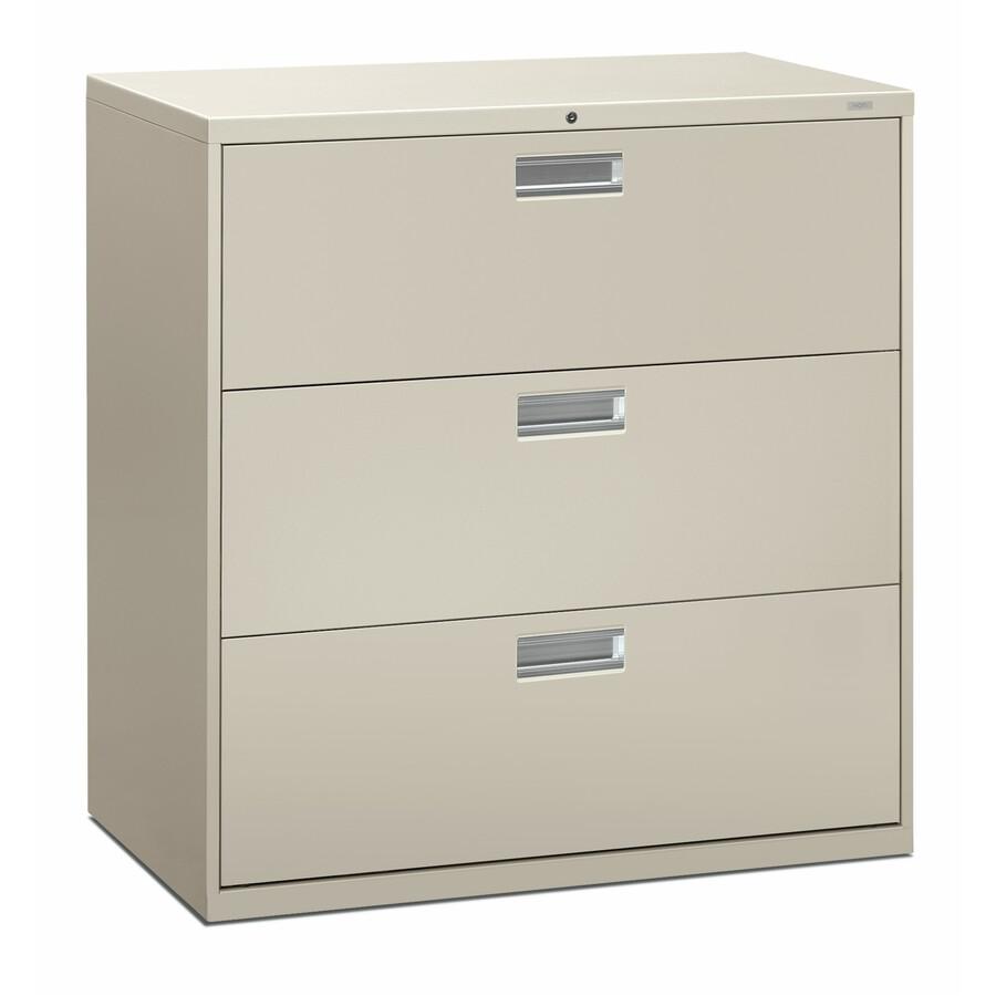 HON Brigade 600 H693 Lateral File - 42" x 18"40.9" - 3 Drawer(s) - Finish: Light Gray. Picture 2