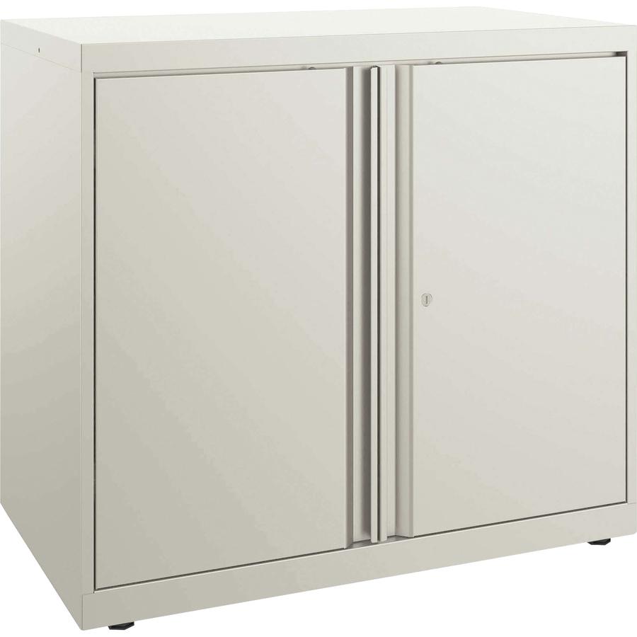 HON Flagship HFMSC182830RWB Storage Cabinet - 30" x 28" - Lockable, Leveling Glide, Removable Lock, Key Lock, Modular - Loft - Loft. Picture 3