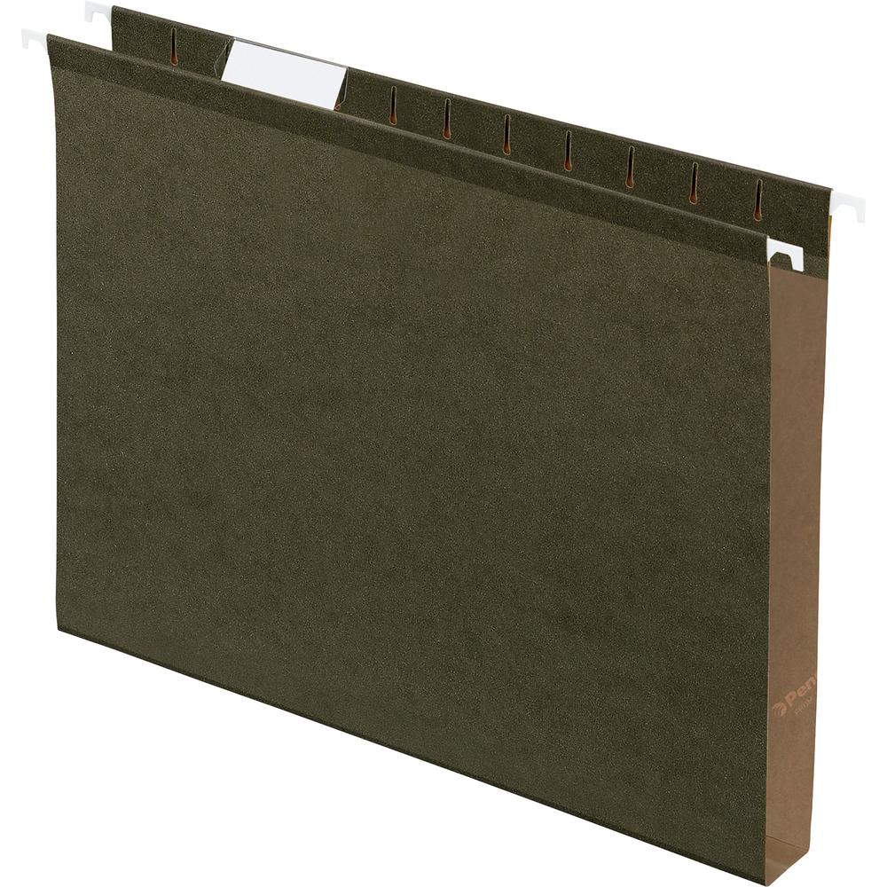 Pendaflex Letter Recycled Hanging Folder - 1" Folder Capacity - 8 1/2" x 11" - Folder - Standard Green - 10% Recycled - 25 / Box. Picture 2