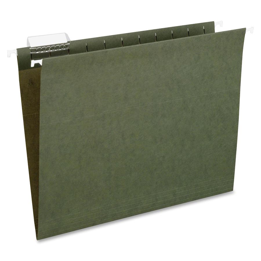 Pendaflex Essentials 1/5 Tab Cut Letter Recycled Hanging Folder - 8 1/2" x 11" - Standard Green - 100% Recycled - 25 / Box. Picture 2