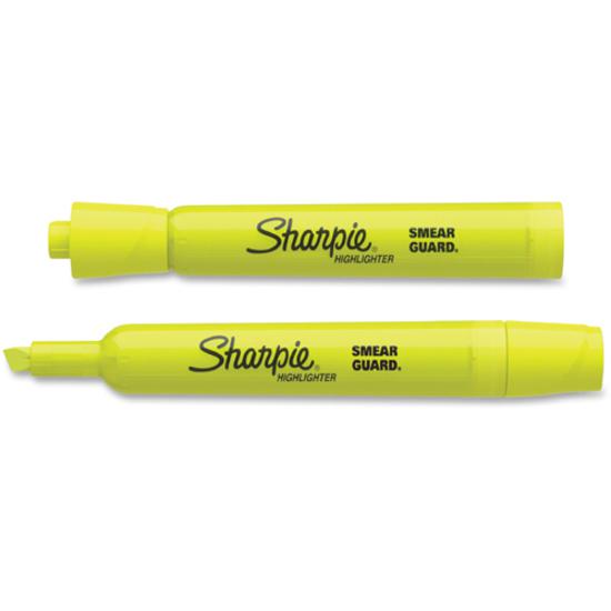 Sharpie SmearGuard Tank Style Highlighters - Chisel Marker Point Style - Fluorescent Yellow, Yellow, Fluorescent Green, Fluorescent Orange, Fluorescent Pink, Blue - 12 / Set. Picture 2