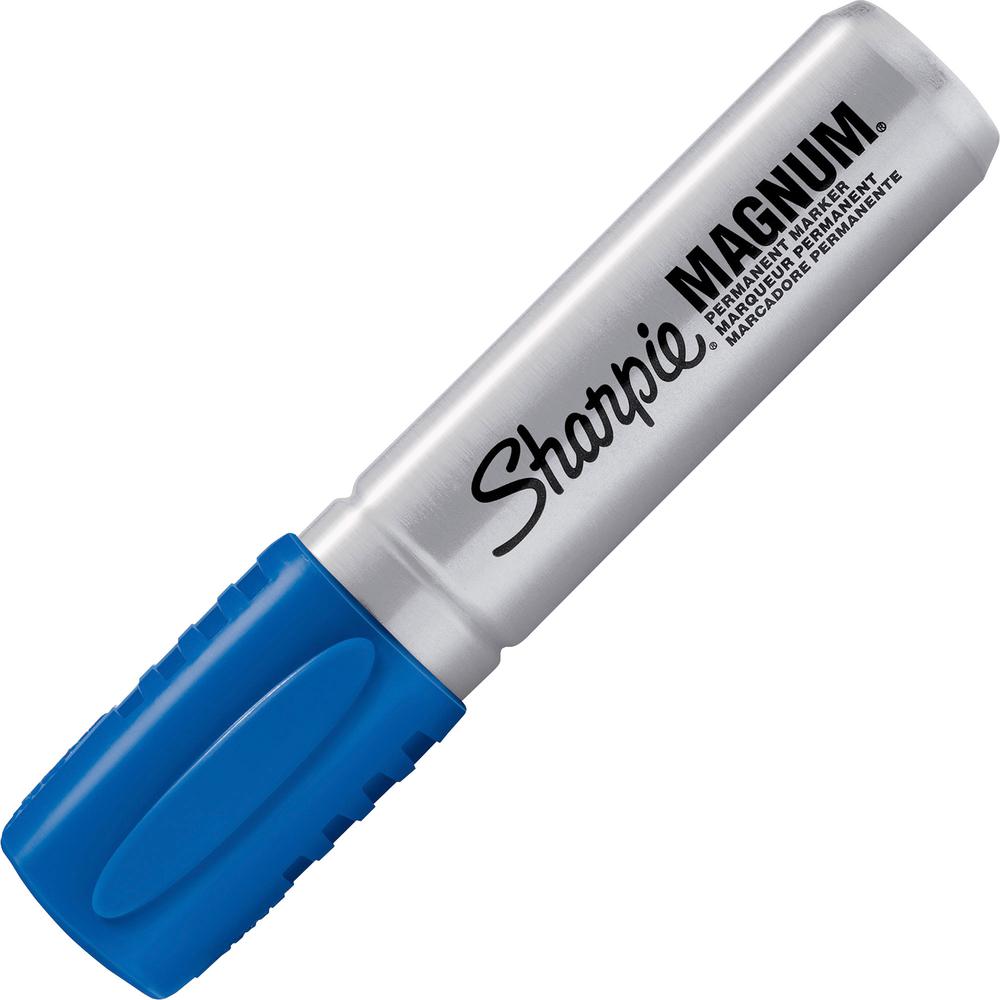 Sharpie Magnum Permanent Marker - Jumbo Marker Point - 15.875 mm Marker Point Size - Chisel Marker Point Style - Blue - Plastic Barrel - Felt Tip - 12 / Box. Picture 2