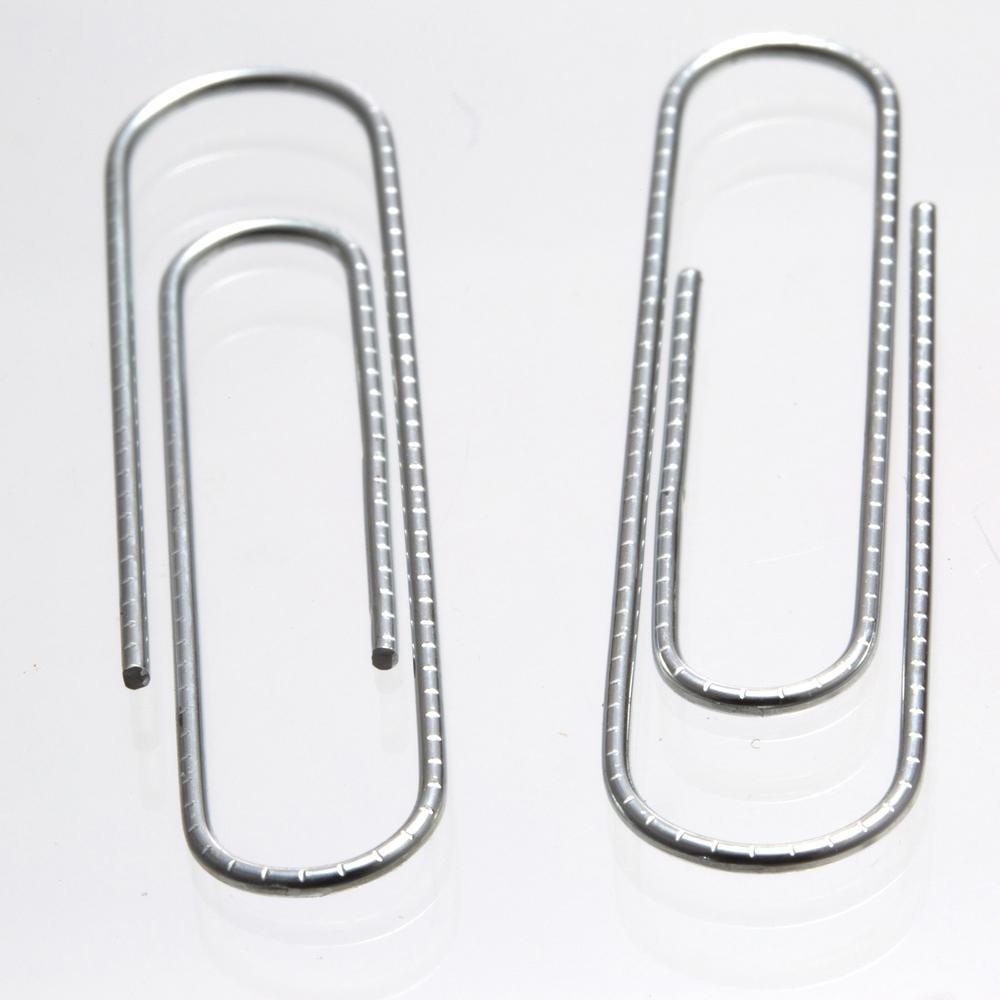 Officemate Giant Non-skid Paper Clips - Jumbo - 2" Length x 0.5" Width - 1000 / Pack - Silver - Steel. Picture 2
