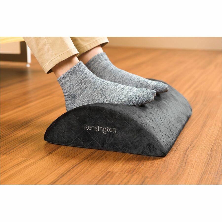 Kensington Premium Comfort Soft Footrest - Black - High Density Foam (HDF) - 1 Each. Picture 6