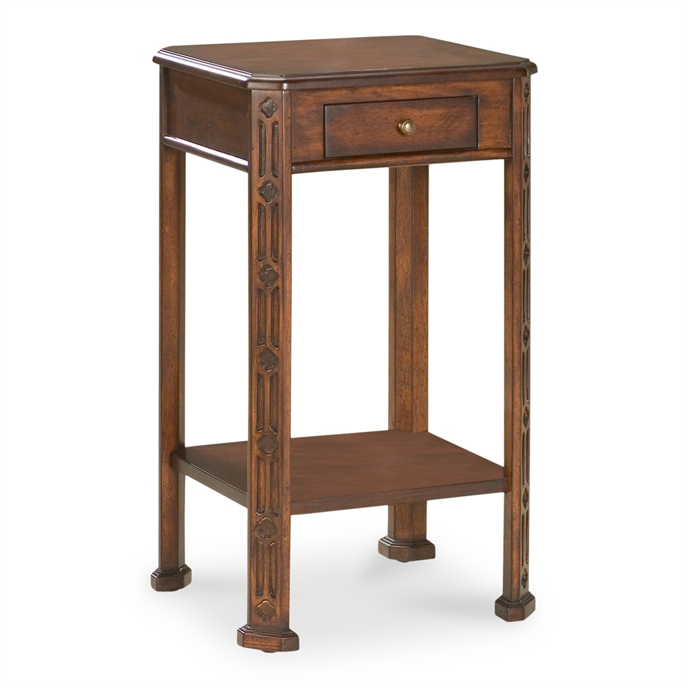 Moyer Plantation Cherry Accent Table, Plantation Cherry. Picture 1
