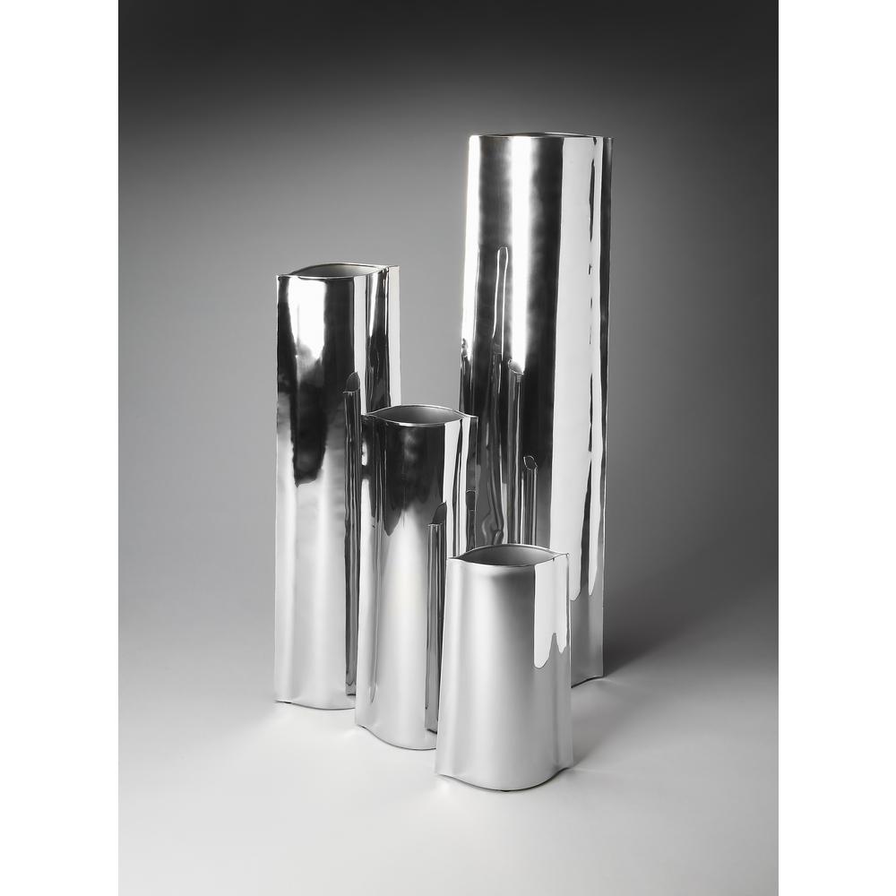 Company Daphne Modern Floor Vase, Silver. Picture 3