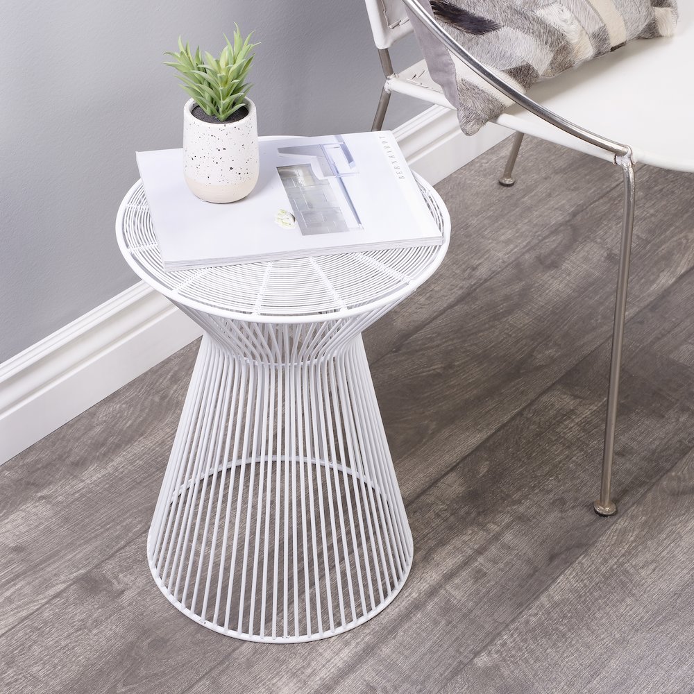 Company Greeley Metal Side Table, White. Picture 7
