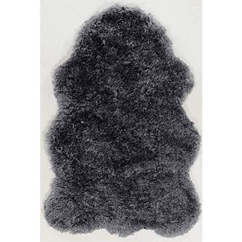 Faux Lamb Skin Grey 3.6x5.6, Rug. Picture 1