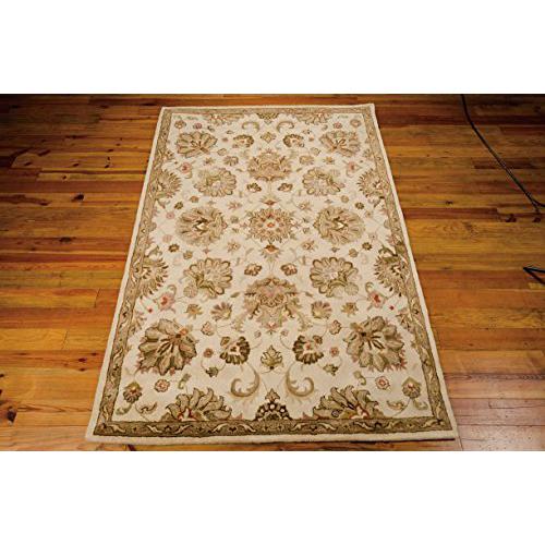 Jaipur Ivory Area Rug. The main picture.