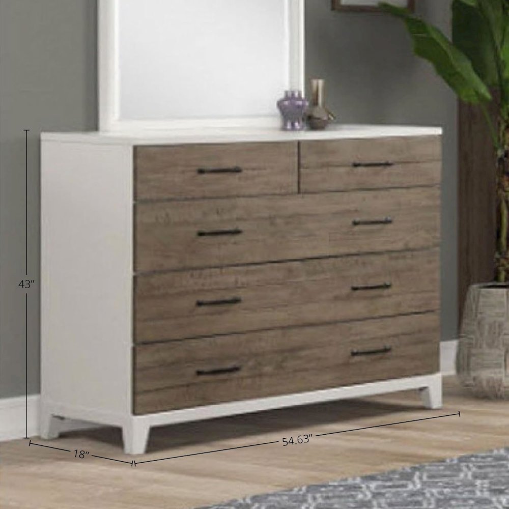 Daydreams  Dresser. Picture 2