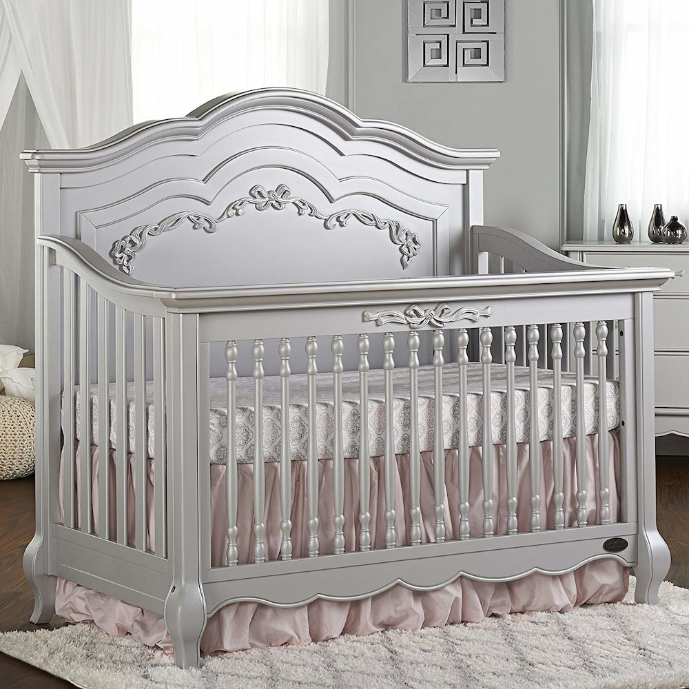 Aurora Convertible Crib. Picture 2